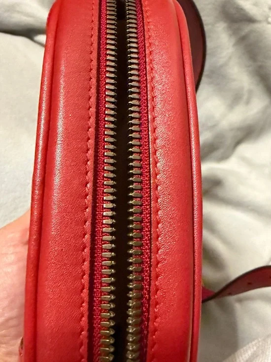 Authentic Gucci GG Marmont Belt Bag with COA and Dust Bag. - Picture 7 of 11